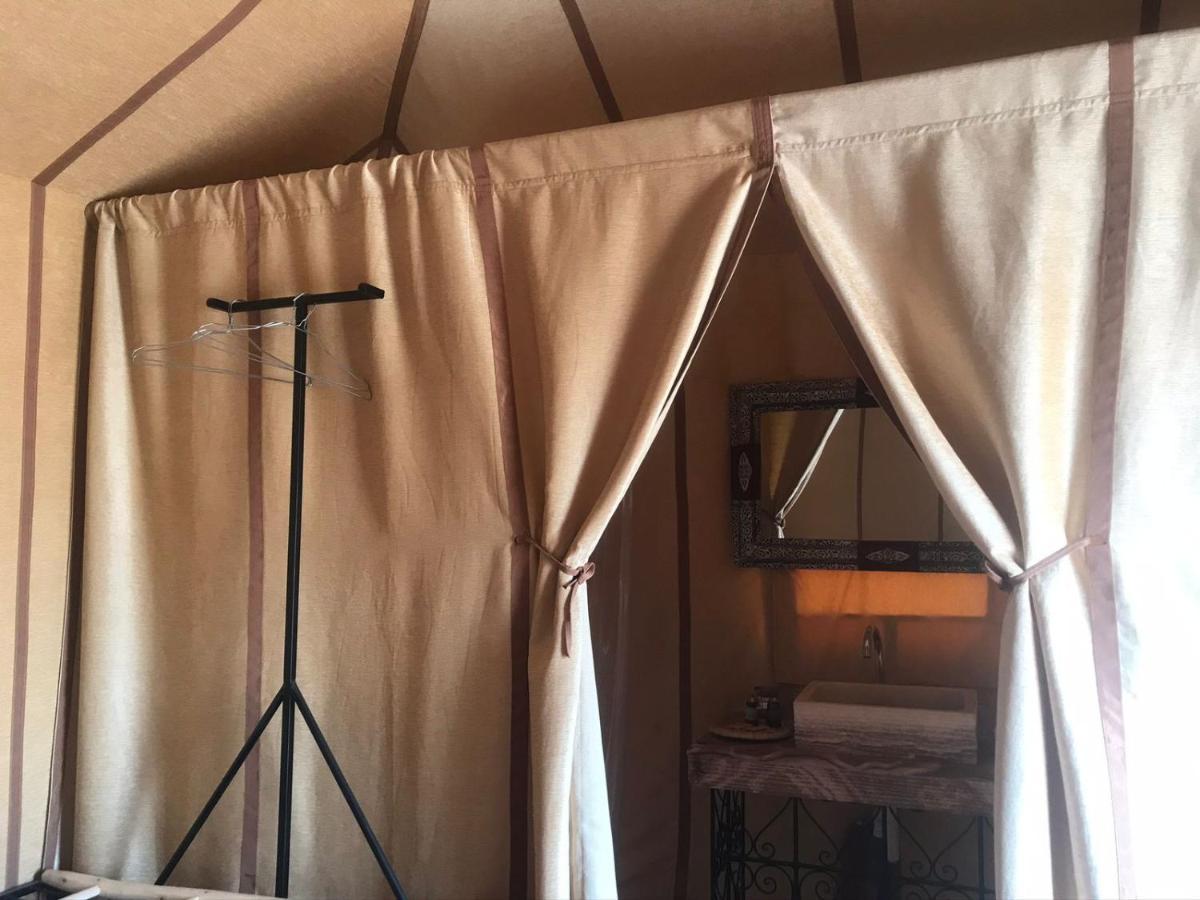 Merzouga Luxury Tents - Glamping Εξωτερικό φωτογραφία
